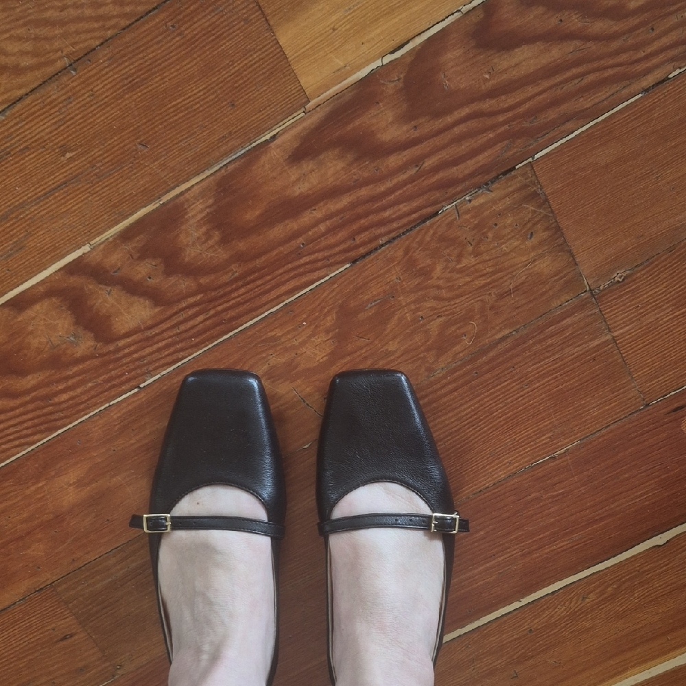 Classic Black Mary Jane Flats with Square Toe